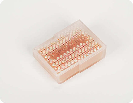 PawSwing AutoComb Desiccant in clear case for effective pet grooming and maintenance.